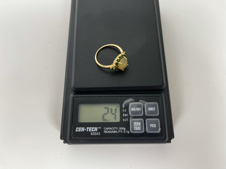 10K Gold Opal Peridot Ring Size 7.25 2.4g Estimate $700-$1,050 [Photo 12]