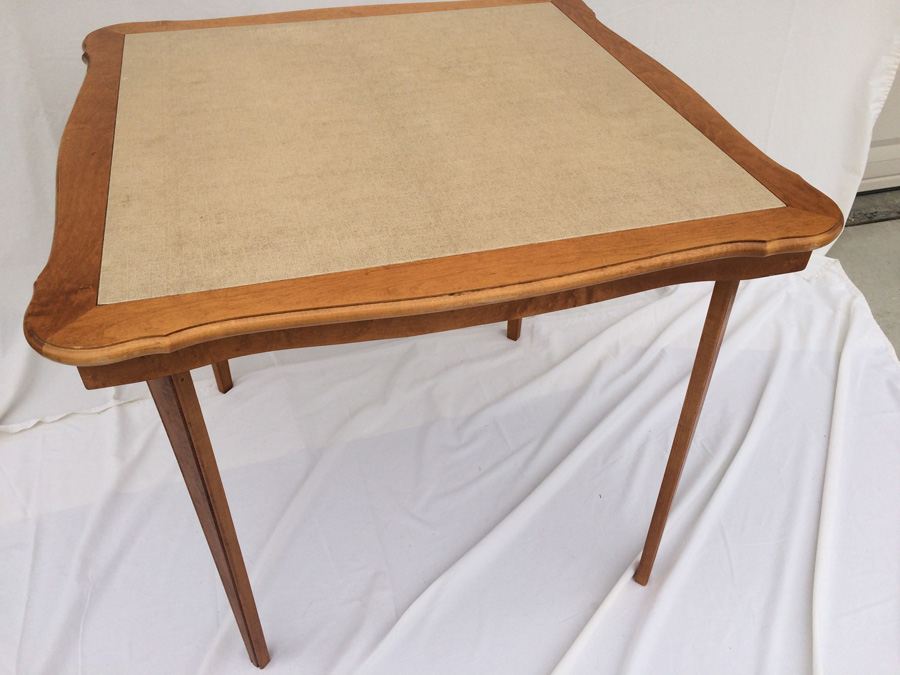 Folding Card Table   4412 N02z 