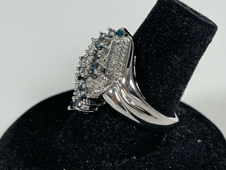 14K Gold Blue Diamond And White Diamond Ring Size 7.75 7.4g Estimate $1,000-$1,500 [Photo 10]