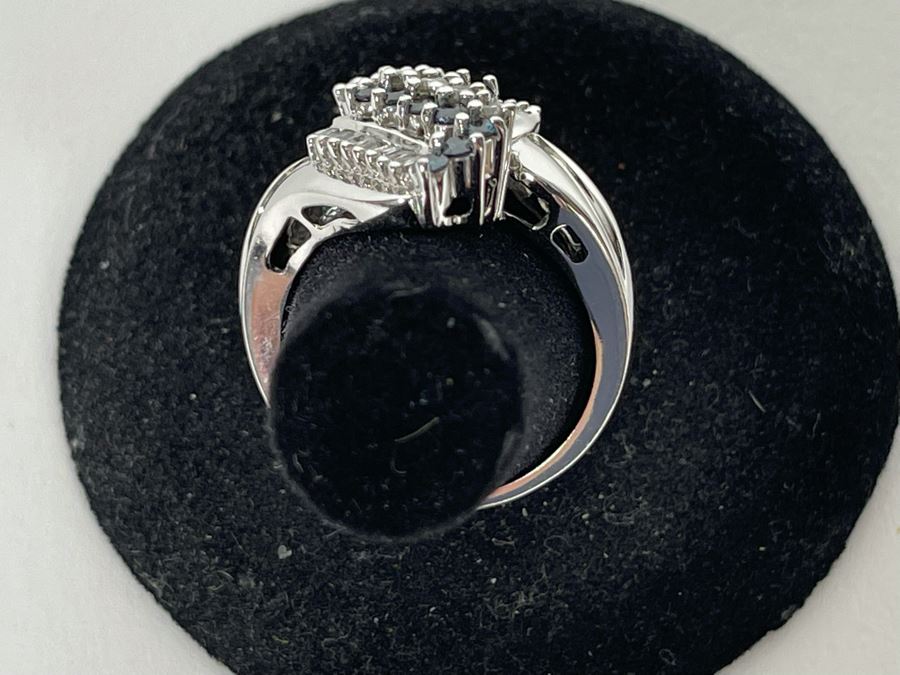 14K Gold Blue Diamond And White Diamond Ring Size 7.75 7.4g Estimate $1,000-$1,500 [Photo 16]