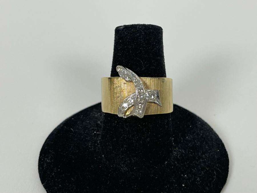 14K Gold Diamond Ring Size 7.5 7.5g Estimate $850-$1,275 [Photo 8]