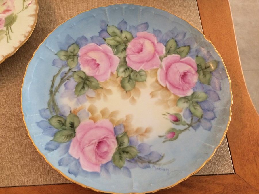 Lot Vintage Hand Painted Plates. Various Marks. [Photo 6]