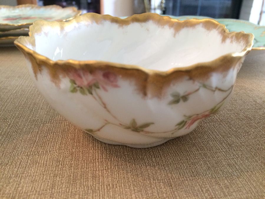 Lot Vintage Hand Painted Plates. Various Marks. [Photo 12]