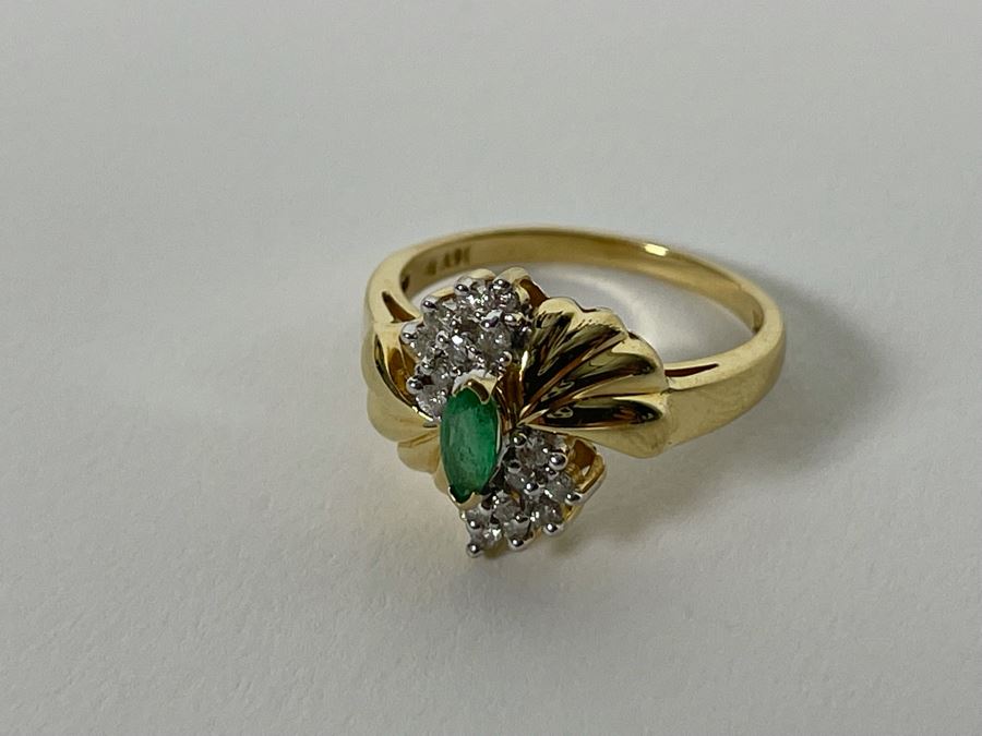 14K Gold Emerald Diamond Ring Size 7.25 4g Estimate $460-$690 [Photo 9]