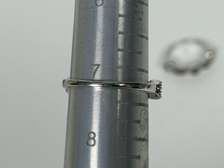 Pair Of Sterling Silver Diamond Rings Size 7.25 4.8g [Photo 11]