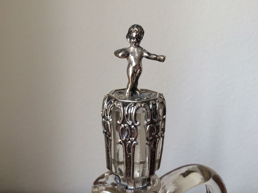 Etched Glass Decanter with Metal Overlay Shot Glasses and Tray [Photo 11]