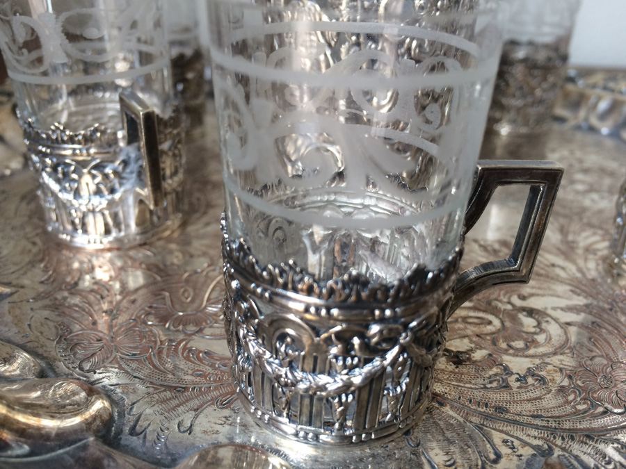 Etched Glass Decanter with Metal Overlay Shot Glasses and Tray [Photo 4]