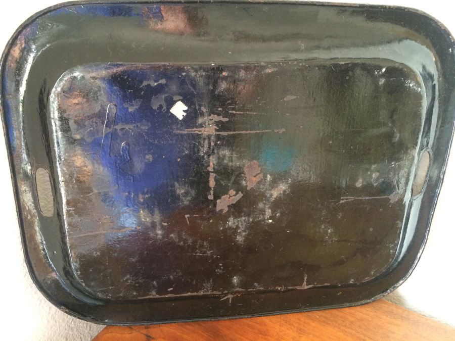 Hand Painted Toleware Tray with Flowers and Bird [Photo 16]