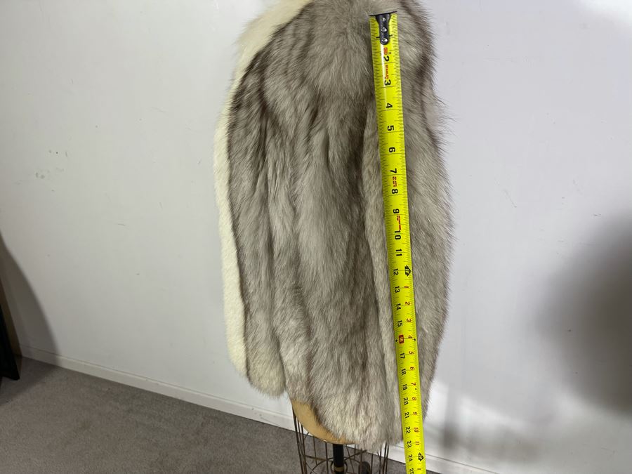 Fur Coat 22' Arm Length [Photo 10]
