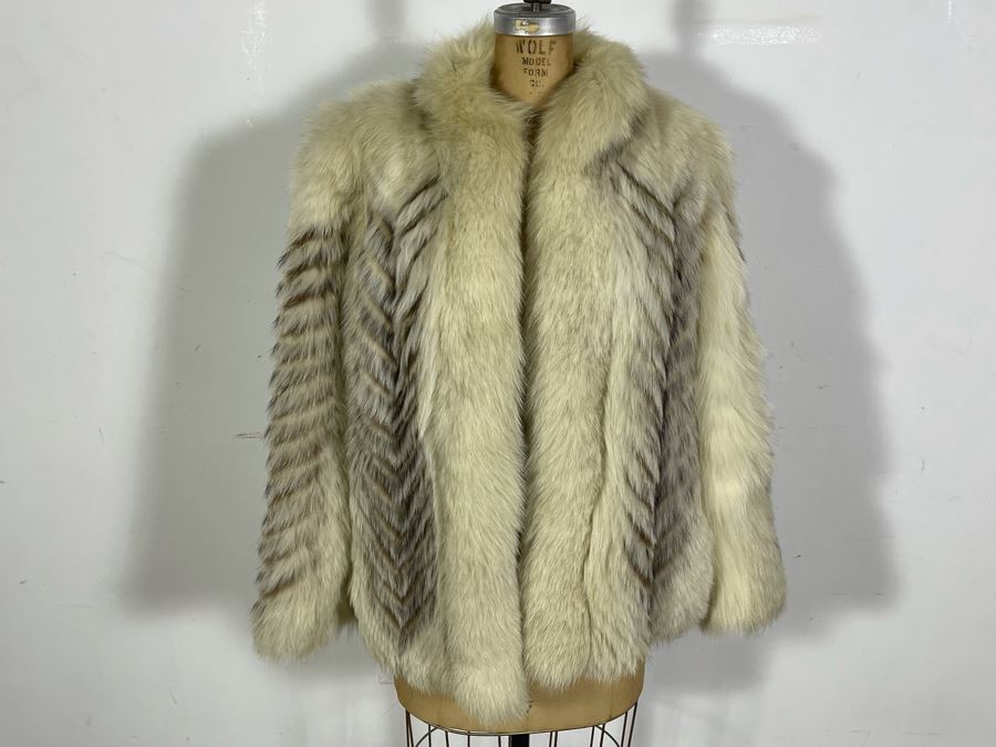 Fur Coat From Saga Fox Size M [Photo 3]
