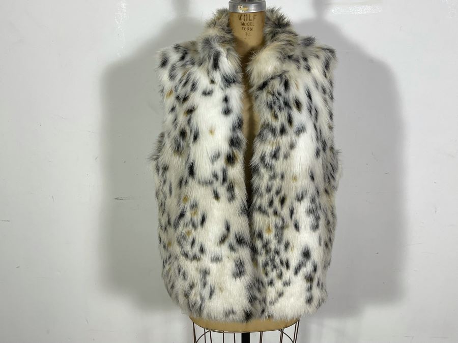Faux Fur Vest Jacket By Michael Kors Size XL [Photo 1]