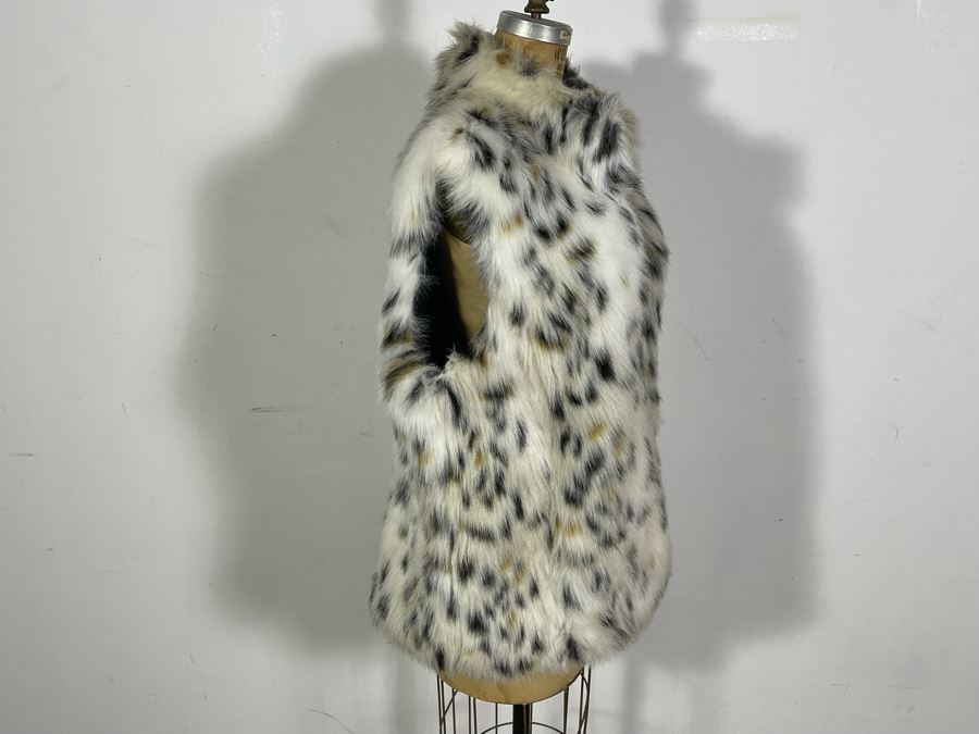 Faux Fur Vest Jacket By Michael Kors Size XL [Photo 4]