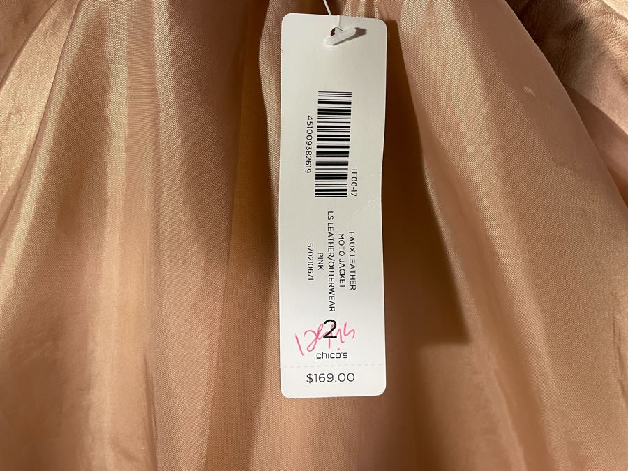 New Chico's Faux Leather Moto Jacket Size 2 Retails $169 [Photo 7]