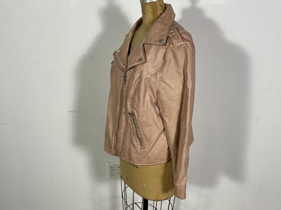 New Chico's Faux Leather Moto Jacket Size 2 Retails $169 [Photo 5]