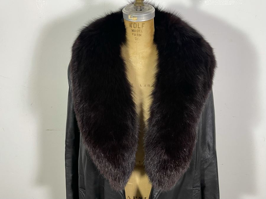 Donatello New York Full Length Leather Jacket With Removable Fur Collar Size S [Photo 3]