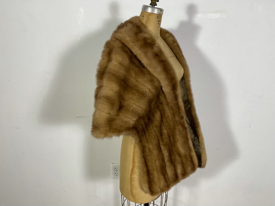 Fur Shawl From Ransohoffs San Francisco [Photo 3]