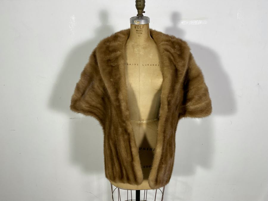 Fur Shawl From Ransohoffs San Francisco [Photo 2]