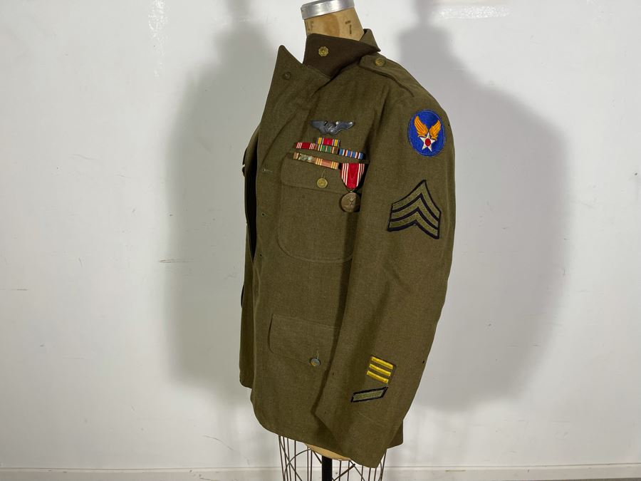 Vintage WWII United States Army Air Forces Military Jacket With Patches, Ribbons And Medals Including Sterling Silver US Army Air Force Aircrew Wings Pin Size 36S [Photo 12]