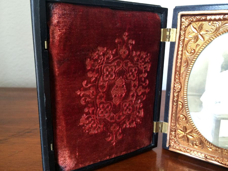 Tin Type in Case [Photo 2]