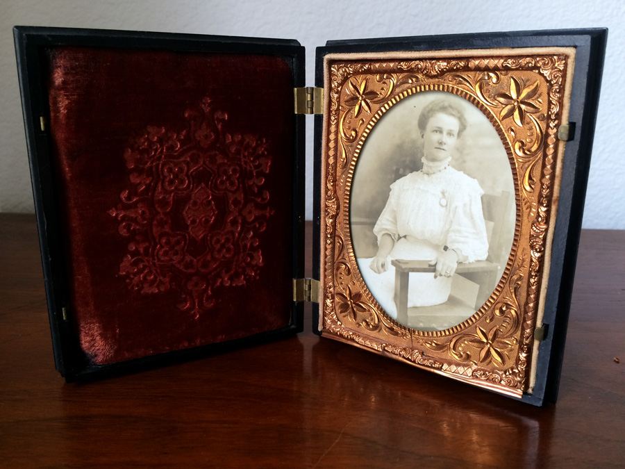 Tin Type in Case [Photo 10]