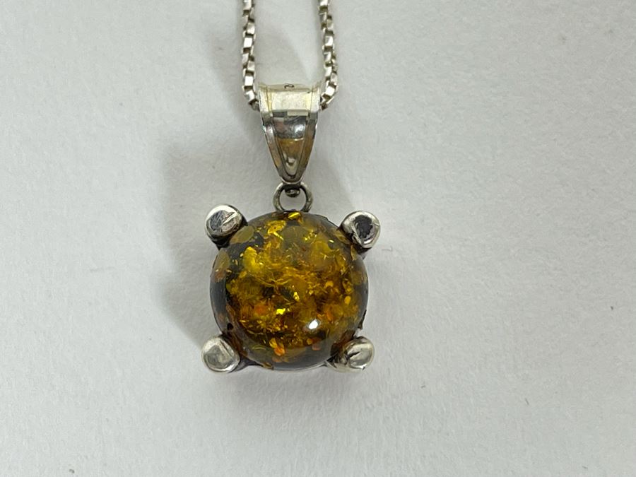 Sterling Silver Amber Pendant With Sterling Silver 18' Chain Necklace 4.8g [Photo 6]