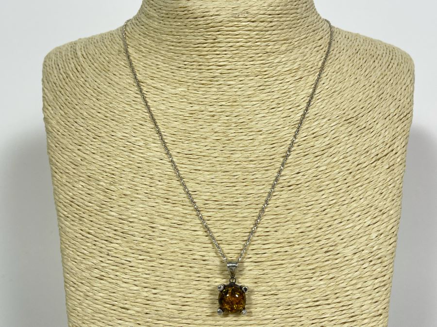 Sterling Silver Amber Pendant With Sterling Silver 18' Chain Necklace 4.8g [Photo 3]