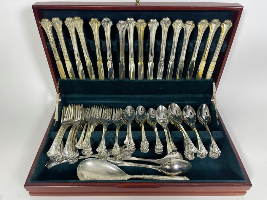 Large Service For Apx 16 Silverplate Flatware By F.B. Rogers With Silverware Chest 19W X 11D X 3.25H