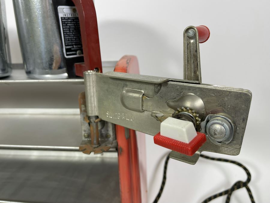 Vintage Mid-Century Heinz Model 563 Soup Warmer / Dinner Counter Display Diner Cafe Service Station With Built-In Can Opener 19W X 12D X 13H [Photo 16]