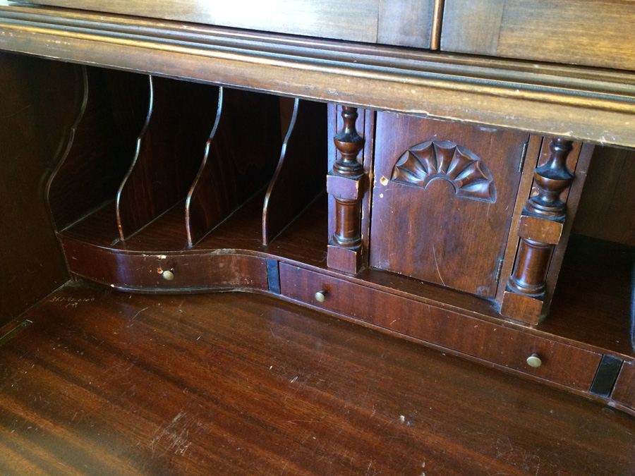 Mahogany Secretary Desk [Photo 17]