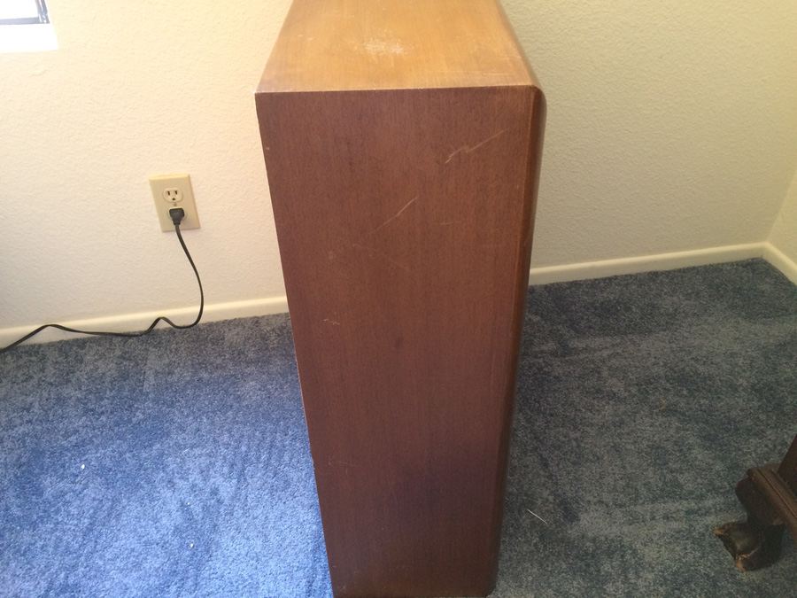 Small Wood Bookshelf [Photo 5]