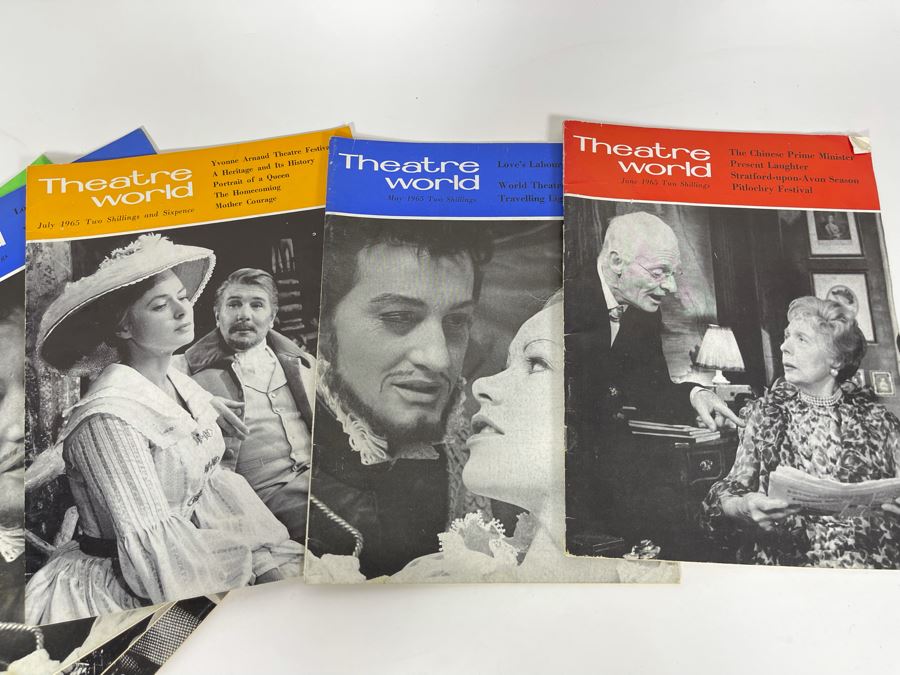 Collection Of 28 Mid-Century Theatre World Programs Books [Photo 10]