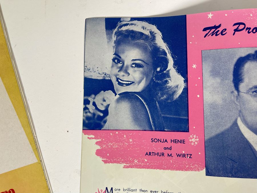 Large Collection Of Vintage Mid-Century Theatre Programs - See Photos [Photo 15]