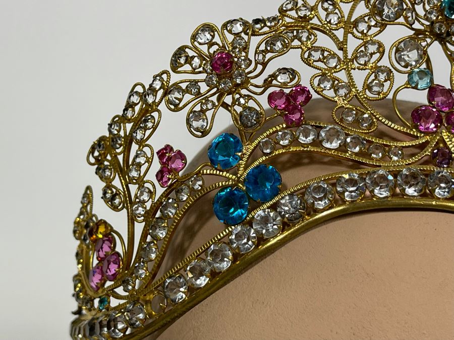 Adjustable Tiara With Rhinestones Crystals [Photo 7]