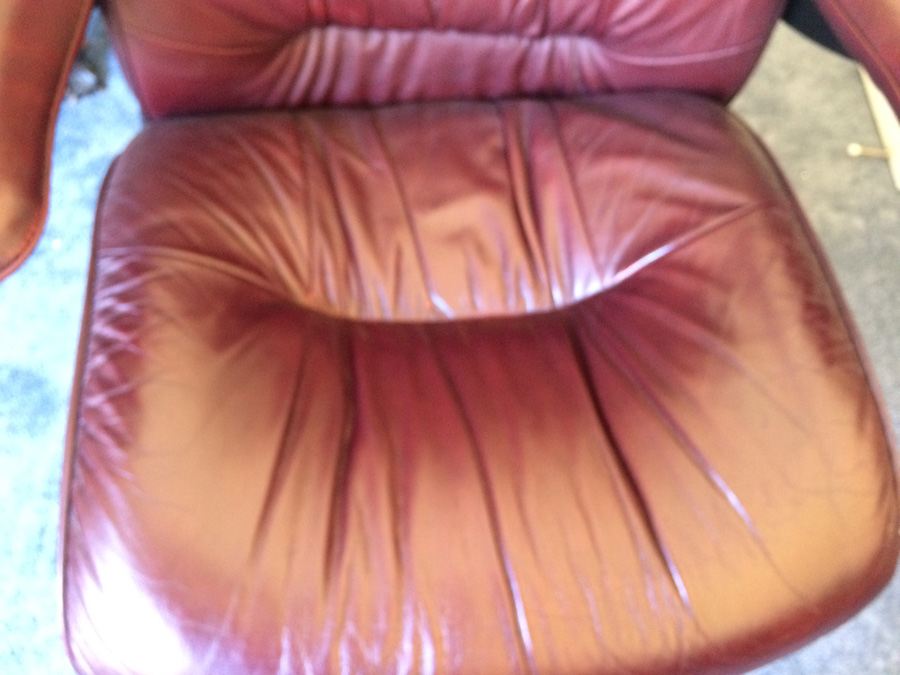 Leather Office Chair [Photo 6]