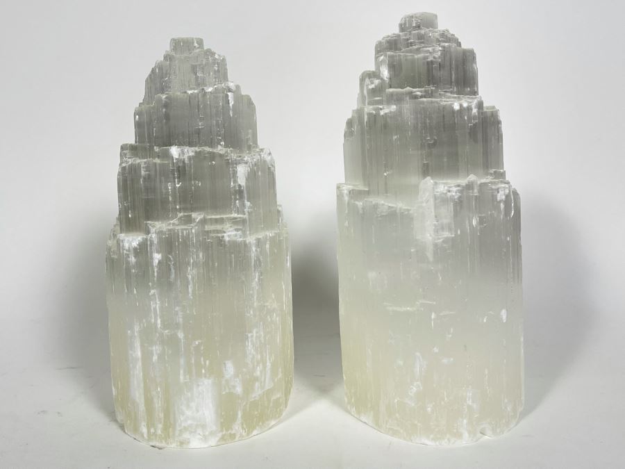 Pair Of Crystal Towers 7.5H Retails $150 [Photo 2]