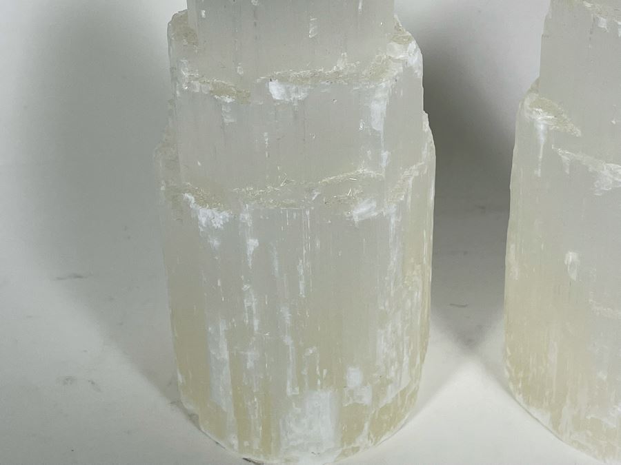 Pair Of Crystal Towers 7.5H Retails $150 [Photo 7]