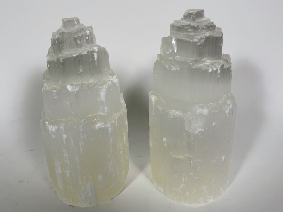 Pair Of Crystal Towers 7.5H Retails $150 [Photo 4]