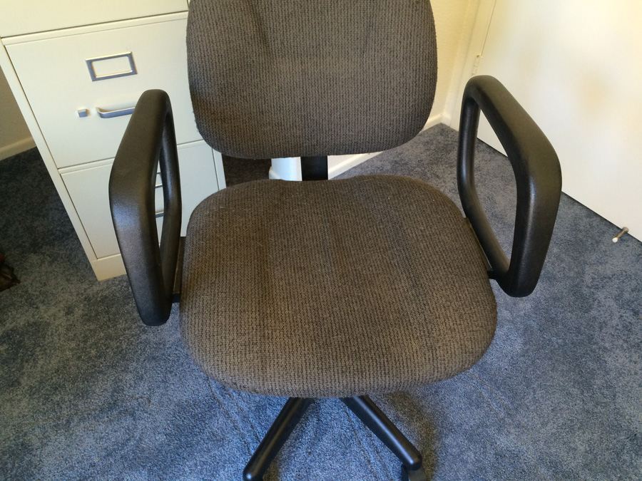 Office Chair [Photo 2]