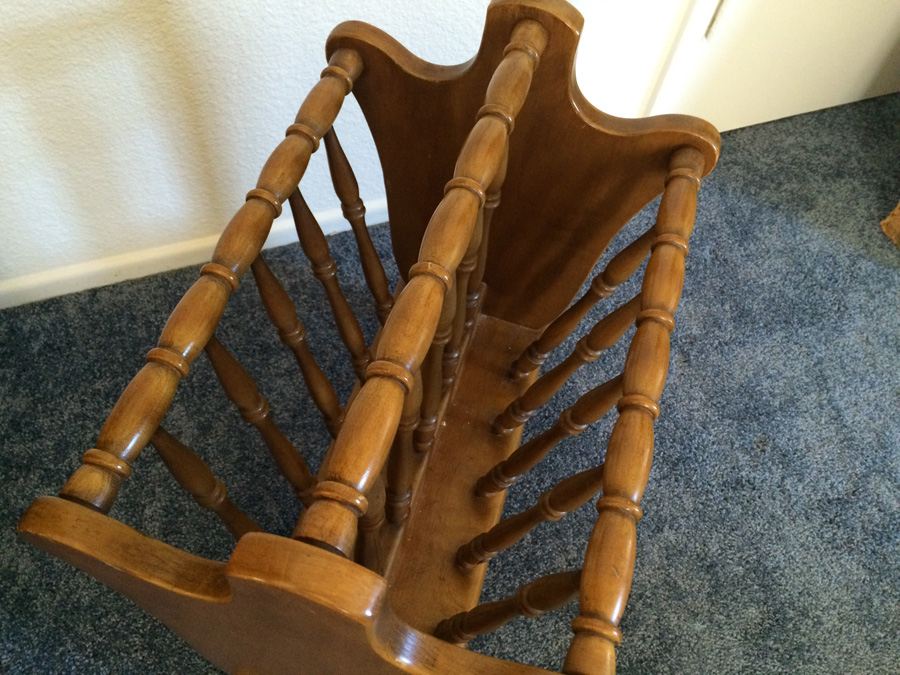 Magazine Rack [Photo 6]