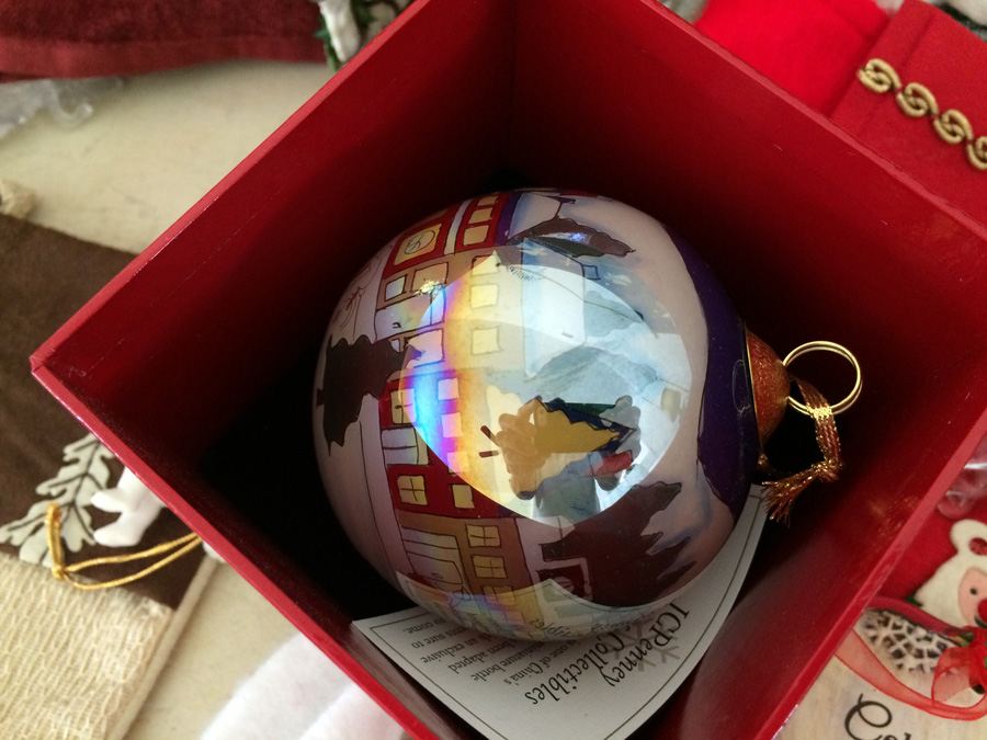 Christmas Lot #1 [Photo 13]