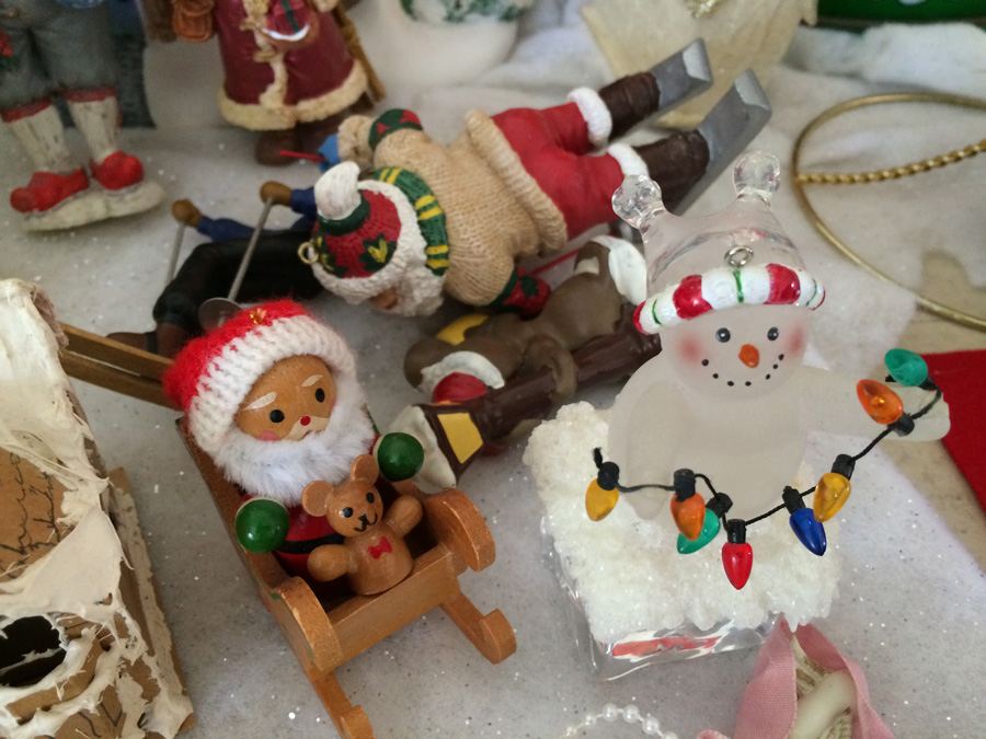 Christmas Lot #1 [Photo 23]