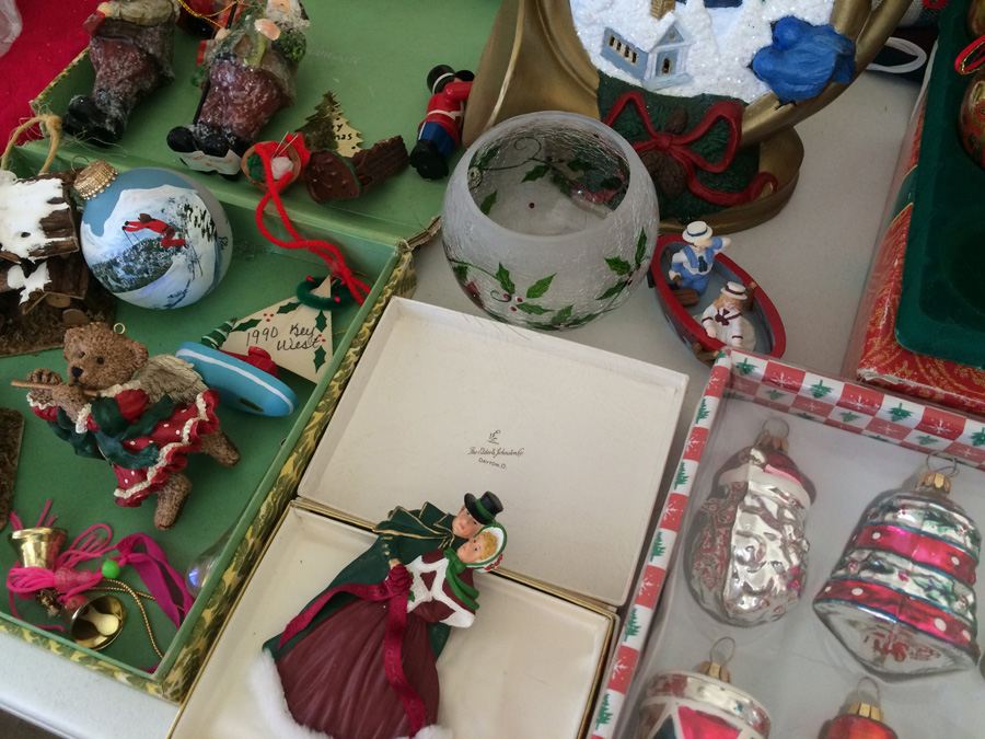 Christmas Lot #2 [Photo 15]