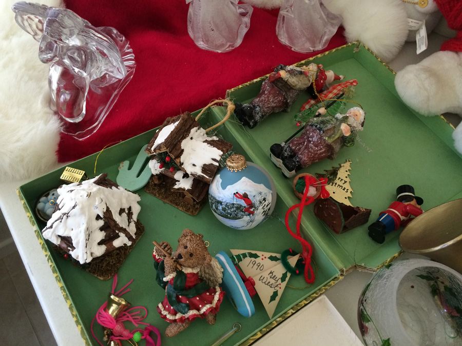 Christmas Lot #2 [Photo 17]