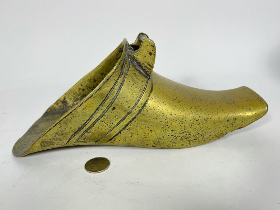 Antique Spanish Conquistador Brass Stirrup 10.5W [Photo 1]