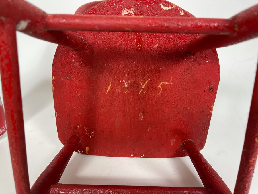 Antique 1895 Red Wooden Child's Doll Chair 9.5W X 16.5H [Photo 5]