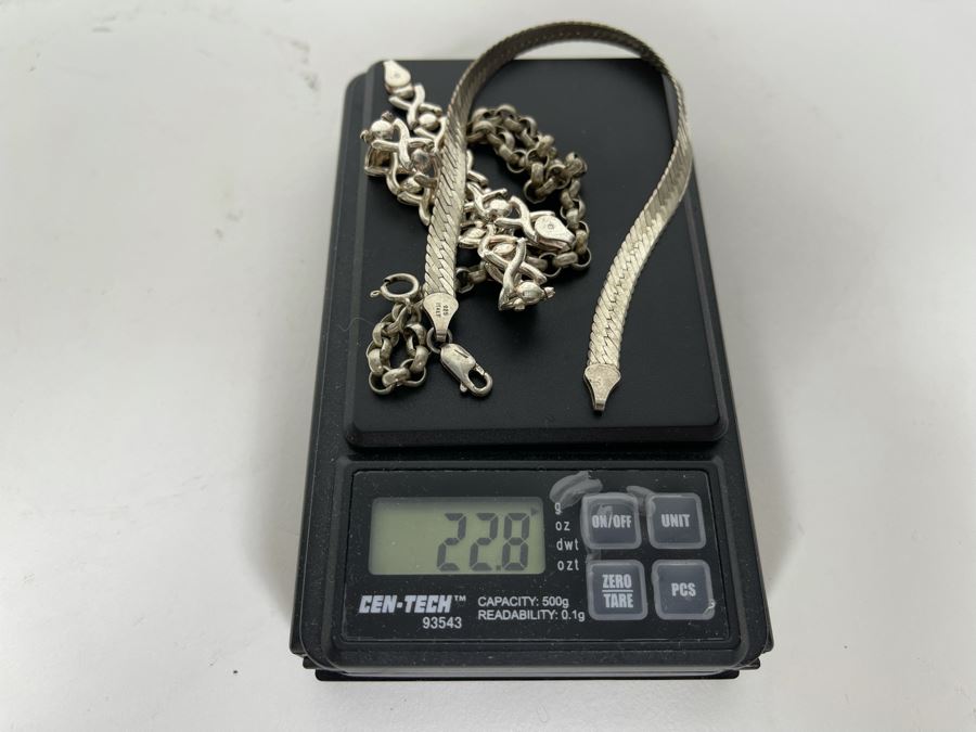 Sterling Silver 18' Necklace And Three Sterling Silver Bracelets 22.8g [Photo 10]