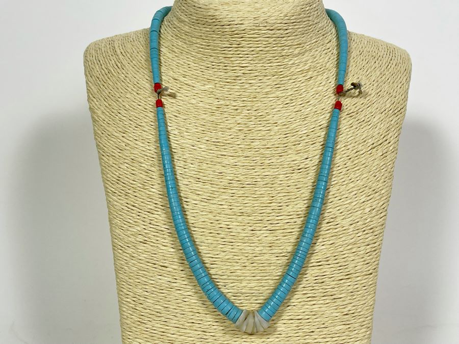 Vintage Turquoise 22' Necklace [Photo 1]