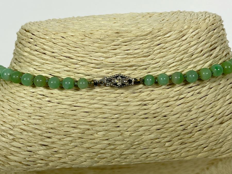 Vintage Commercial Quality Jade Bead 17' Necklace 21.2g [Photo 6]