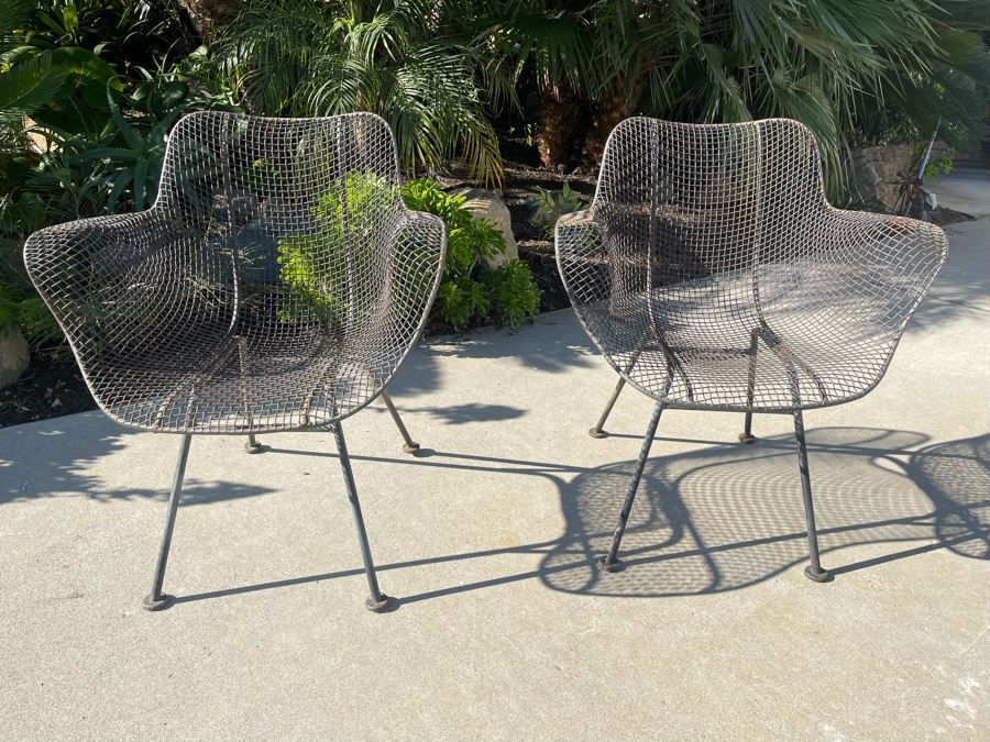 Vintage Pair Of Mid-Century Modern Russell Woodard Black Sculptura Lounge Chairs [Photo 1]