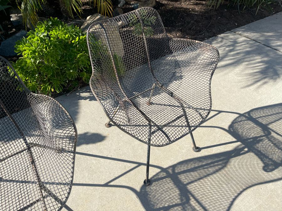 Vintage Pair Of Mid-Century Modern Russell Woodard Black Sculptura Lounge Chairs [Photo 8]